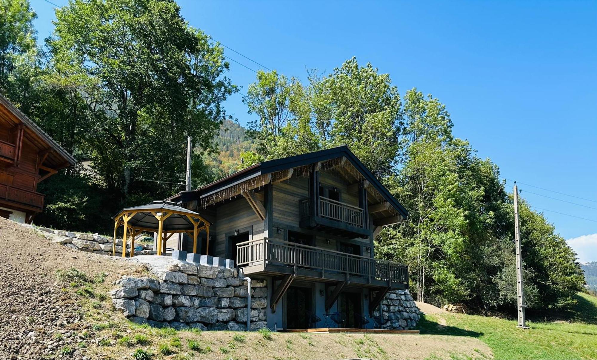 Вілла Chalet Du Bonheur Bonnevaux  Екстер'єр фото